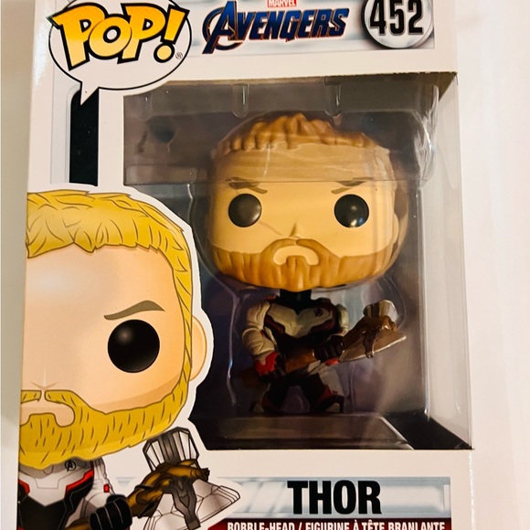 FUNKO POP Avengers Thor 452. - Picture 1 of 3